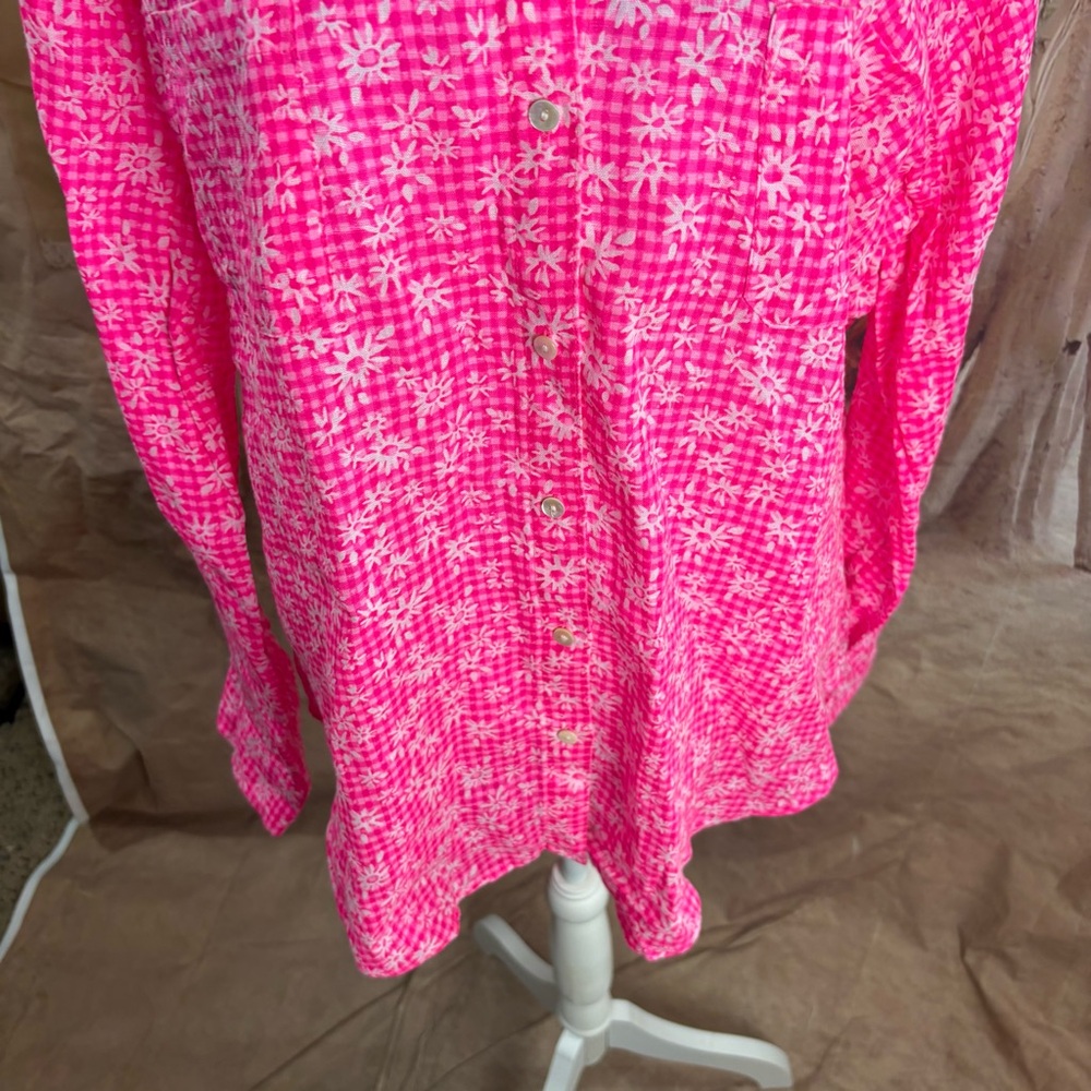 NEW Lilly Pulitzer Sea View Pink Aura linen Button Down - Picture 4 of 12